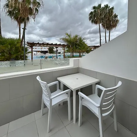 Poolside In Costa Silenciok102 Appartement *